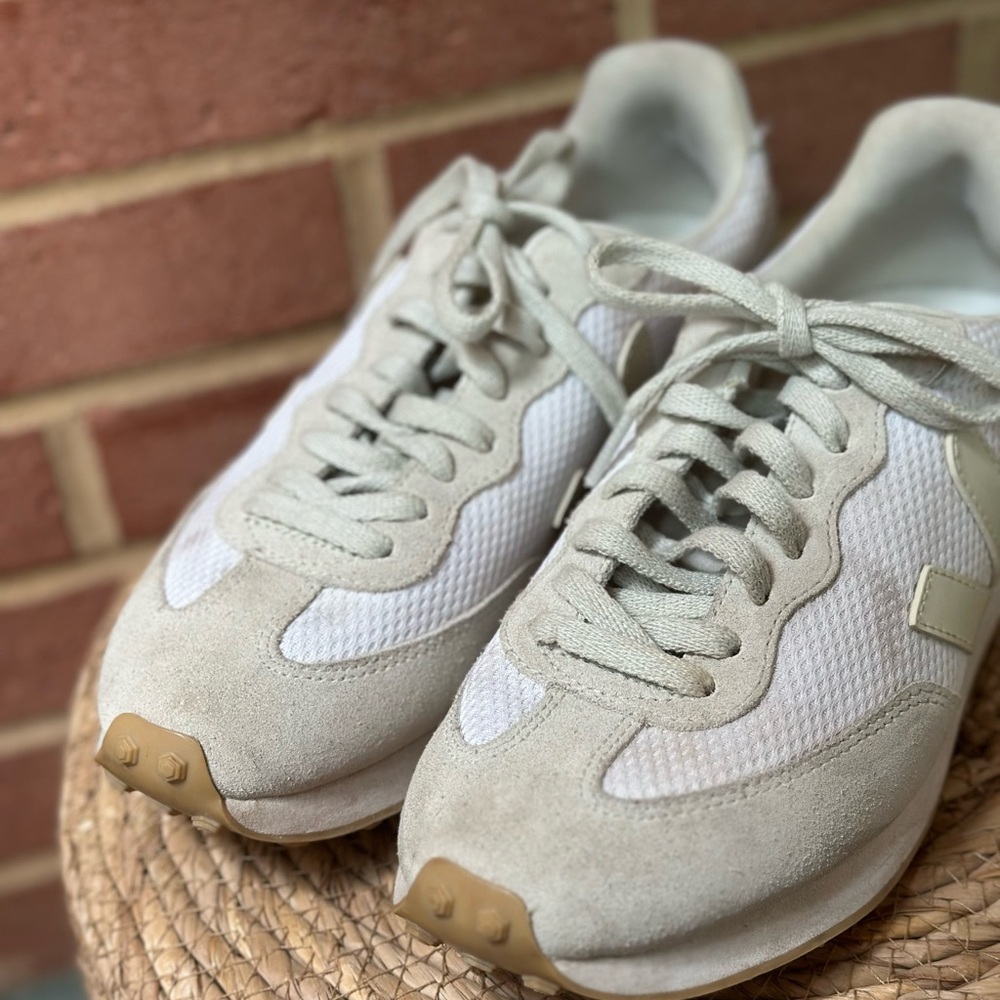 Veja Rio Branca Recycled Runner Cream and White Sneakers-size 9.5